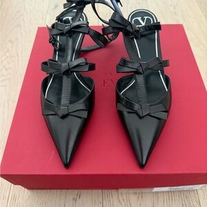 Valentino Women's Black Bow Heels